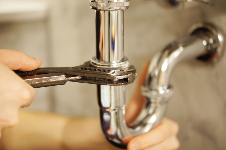 Top Signs Your Drain Needs Repiping: How To Identify & Resolve Pipe Issues Early